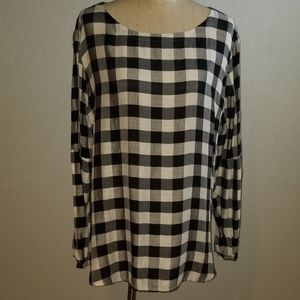 LOFT Buffalo checked, button back blouse